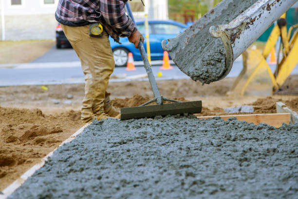 Best Concrete Repair Services  in Rexland Acres, CA