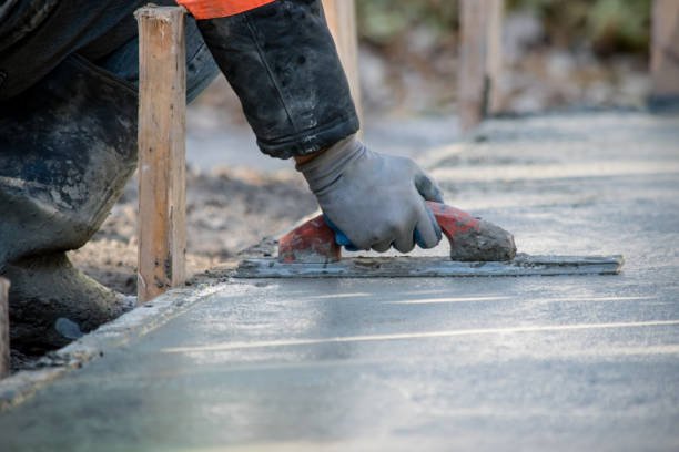 Best Concrete Driveway Installation  in Rexland Acres, CA